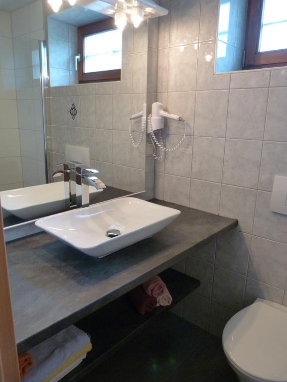 Ferienhaus Bluemel Inkl. Freier Strandbadeintritt Velden am Wörthersee Pokoj fotografie